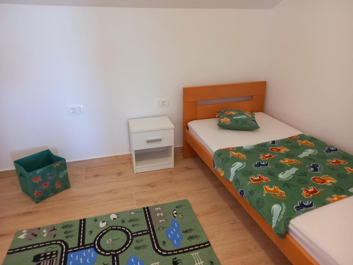 Apartman La Marija Prizba Exteriér fotografie