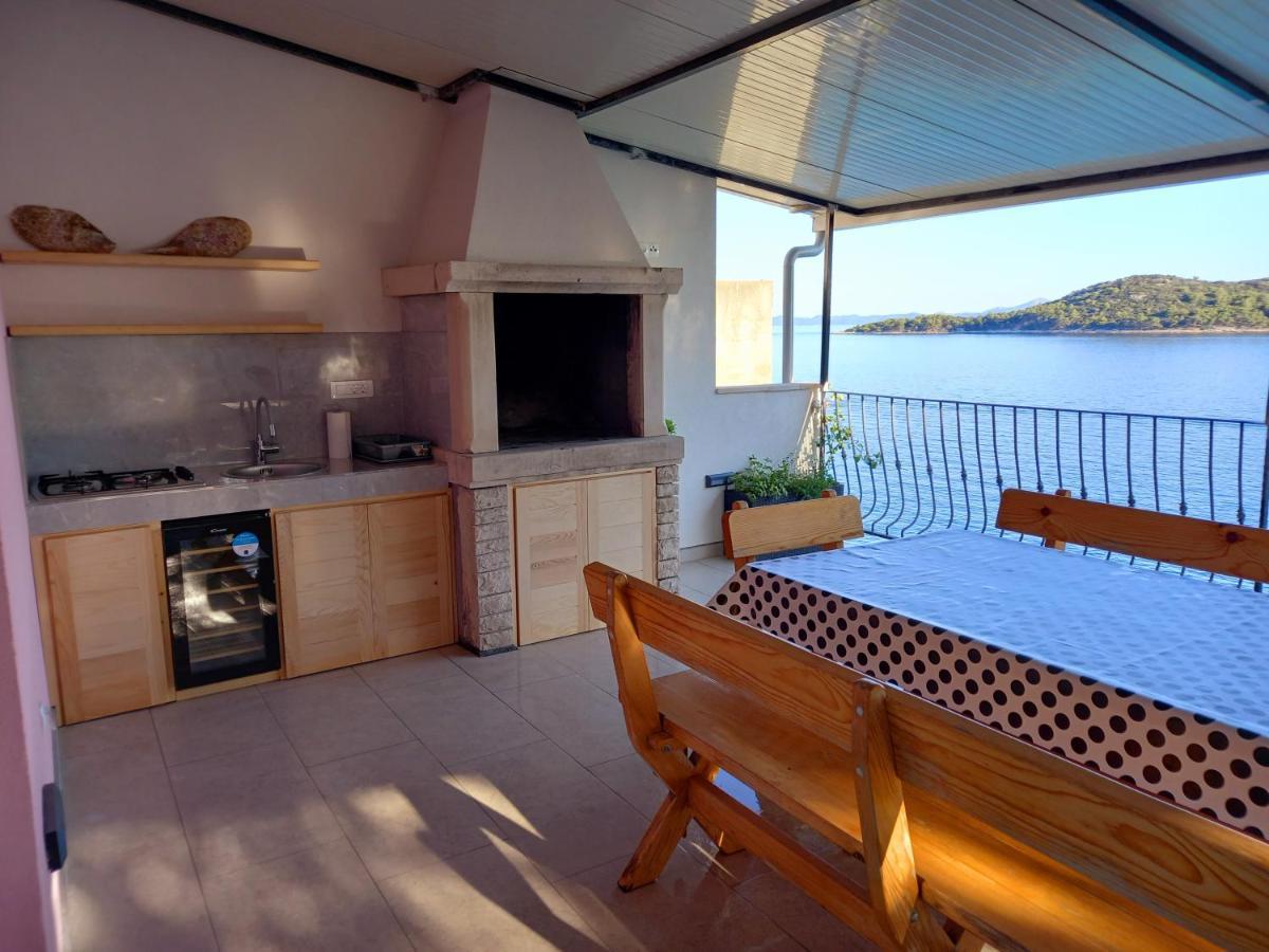 Apartman La Marija Prizba Exteriér fotografie
